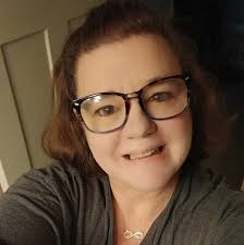 Would anyone be able to tell me if Cub typically has their deli salads out  by 8-9am? I am in need of their broccoli salad before a get together  tomorrow.