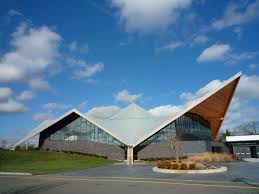 Metal Parabolic Roof St Aloysius Church In Jackson Nj Triangular Architecture Roof Design Building