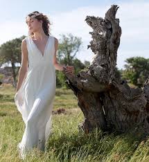 Princess style wedding dresses wedding dress types western wedding dresses white wedding gowns affordable wedding dresses wedding dress trends browse beautiful pronovias wedding dresses and find the perfect gown to suit your bridal style. Knight Bride Wedding Dresses