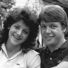 Gail Brink's Instagram, Twitter & Facebook