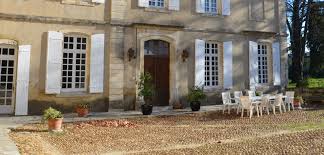 Check spelling or type a new query. Business Sprachschulen Chateau Correnson Frankreich Reisetipps Dialog Sprachreisen