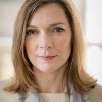 100+ perfiles de «Leach»