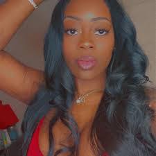 Keisha Fox's Instagram, Twitter & Facebook