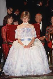 Princess Diana S Fashion Legacy To Be Celebrated At Kensington Palace Princess Diana Fashion Diana Fashion Princess Diana Memorial