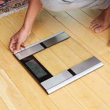 Sebaiknya kenali jenis baterainya agar di kemudian hari anda tak perlu kerepotan ketika waktunya mengganti baterai. 13 Timbangan Badan Digital Terbaik Di Indonesia Update 2021