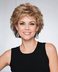 Laurie Nance's Instagram, Twitter & Facebook