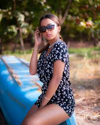 She has very beautiful dres. The Hotter Side Of Shruti Shetty Telugu Heroine Hot Photos Actress Life Anubhavinchu Raja Shetty Telugustop