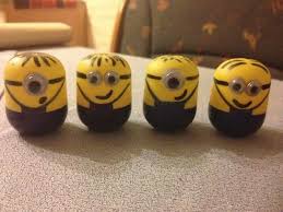 Wie sie dem frühstückstisch und ihrer wohnung ohne viel aufwand eine österliche note verleihen können, zeigen unsere bastelideen für individuelle osterdeko. U Ei Minions Minions Basteln Basteln Minions Geburtstag