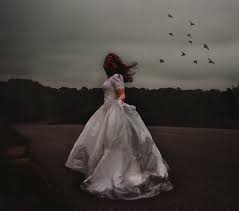 Aktion marchen brautkleid einkauf marchen brautkleid werbeartikel. Hintergrundbilder Vogel Portrat Himmel Fotografie Surreal Hochzeitskleid Konzeptionell Madchen Hochzeit Dunkelheit Marchen Kunst Fee Selbstportrat Fineartphotographie Konzeptionelle Fotografie Weisses Kleid Renn Weg Brautkleid