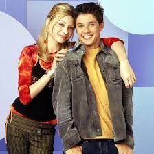 Manoux plays the part of both curtis the caveman. Aly Michalka Opens Up About A Possible Phil Of The Future Reunion Teen Vogue