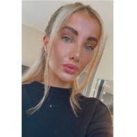 Dawn Gowing's Instagram, Twitter & Facebook