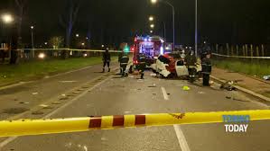 In questa guida tv potete consultare dunque le partite di calcio oggi per tutti i dispositivi mobili (tablet, smartphone e perfino console da gioco) e tutti i device, ma anche per tv e smart tv. Incidente Autostrada A1 Roma Napoli Oggi