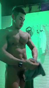 Handsome Asian Nude Gay - ThisVid.com