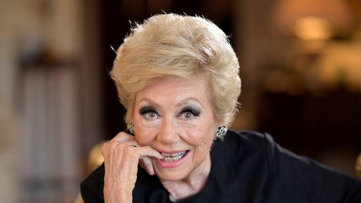 🎬 At 92, Mitzi Gaynor Finally Reveals the Truth About South Pacific — The Behind-the-Scenes Story Fans Never Knew