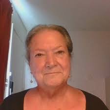 Victoria Duff's Instagram, Twitter & Facebook