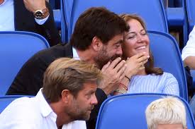 Deniz akalın ile iki kızı, agnelli ailesi'ne ait i̇talya'nın liguria bölgesindeki tarihi evde herkesten izole günler geçiriyor. Juventus Andrea Agnelli Di Nuovo Papa E Nata Vera Nil Lapresse