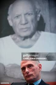 212 Bernard Ruiz Picasso Stock Photos, High-Res Pictures, and Images