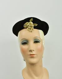 1950s Brown Velvet Braided Hat.... Pearl Decoration..... the Blum  Store.......size Small to Medium....from the Collection of Bianca Jaeger