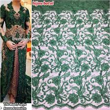 Instagram Photo By Kebaya Raffinagita1717 Dagelan May 23 2016 At 3 50am Utc Soft Tiles Kebaya Flower Designs