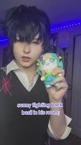 #SUNNY 🥩 #OMORI this video is stupid so idk it might do good #fyp #fypシ  #xyzbca #basil #sunnyomori #basilomori