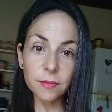 El problema es la política de cambio o devolución de Mango, y soy de tu  opinión no confio en la calidad de esta tienda