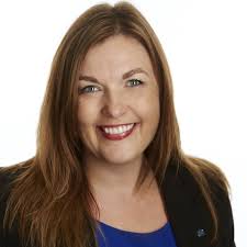 Deanna Kiar Email & Phone Number