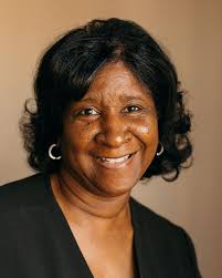 Happy birthday to one of the nicest, most hard working women we know! We  love you and hope you have a wonderful birthday, Sandra! ❤️🦷🎉