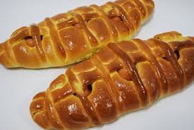 O folar da páscoa alentejano é um folar doce e algo que não pode faltar nesta época festiva. 18 Folar Da Pascoa Ideas Portuguese Recipes Portuguese Sweet Bread Sweet Bread