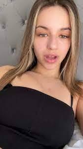 Alicia Beaman's Instagram, Twitter & Facebook