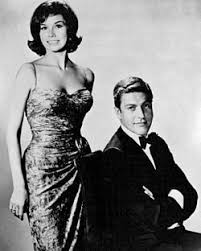 Mary Tyler Moore - Wikipedia