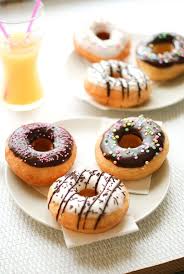 Donuts Americains Glacage Chocolat Noir Blanc Lilie Bakery Recette Glacage Chocolat Recette Donuts Glacage Chocolat Noir