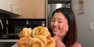 Garlic Bread Roses and Bouquet Recipe - by Allison Chen