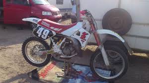 Epingle Par Jocelyn Horla Sur Yamaha Restore 125 Yz 1990
