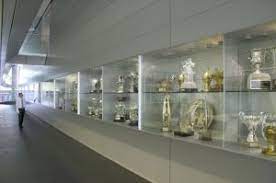 7 января 1985 | 36 лет. Lewis Hamilton Trophies Push Point In Mclaren Talks Trophy Cabinets Trophy Display Interior