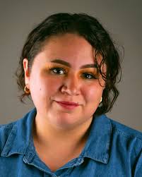 Hi my name is Eden! I am an actor