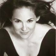 Iona Passik's Instagram, Twitter & Facebook