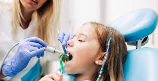 Kids Dentist Calgary, AB - Child's First Dental Visit - Pediatric Dentistry