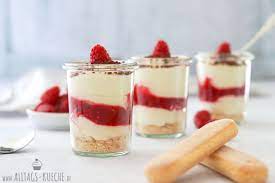 Leckeres dessert im glas mit himbeeren und einer quarkcreme. Traumhaftes Himbeerdessert Mit Mascarpone Miss Fancy Rezepte Fur Jeden Tag