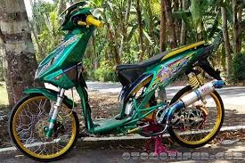 Apabila sobat bikers mempunyai ide warna dasarnya masih cukup kental. 200 Modifikasi Motor Beat 2020 Babylook Thailook Simple Otomotifer