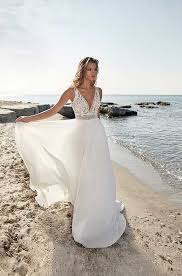Darunter finden sie exklusive modelle aus paris und hochwertige kleider von firmen aus. Aktuelle Brautmoden Kollektion Herve Paris Traumkleid Dusseldorf