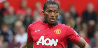 Valencia has previously played for emelec in ecuador. Tono Valencia Titular Y Pase Gol En Empate Del Manchester United La Republica Ec