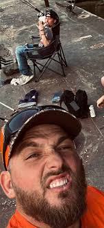 Happy birthday to my brother from another mother!!! Love ya bubba!!!! Old  ass!!!!