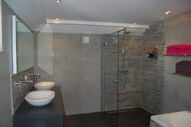 betonlook apart stuc badkamer badkamer stucen betegelde badkamers