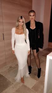 Khloe Kardashian 11 14 17 Kardashian Style Fashion Khloe Kardashian