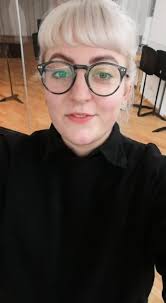 🎶TON AN! Es lohnt sich🎶 Jetzt anmelden und Plätze sichern!  Klavierspielerin: Merle Lehrkraft: Lisa Milyukova Videoproduktion: Daniel  Brunke www.facebook.com/dan.bullet.3