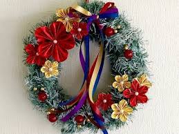 100均材料だけで つまみ細工 クリスマスリース christmas diy リース作り方 youtube クリスマスリース つまみ細工 細工