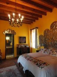 Pin By Miriam Cavallo On Mexican Decor Hacienda Style Homes Mexican Style Homes Hacienda Decor