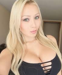 En buen chileno, podríamos decir que daniella chávez dejó la embarrada en su local de votación en las condes. Mega Auf Twitter De Conejita Playboy A Vocal De Mesa Daniella Chavez Hace Un Llamado A Los Votantes De Su Mesa Y Comparte Sensual Fotografia Los Detalles Aqui Https T Co Mawzvfdmji Https T Co E4ks0uu3vr