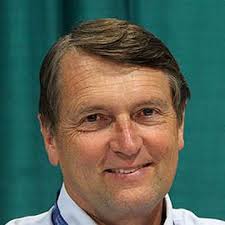 Amazon.com: Edward J. Larson: books, biography, latest update