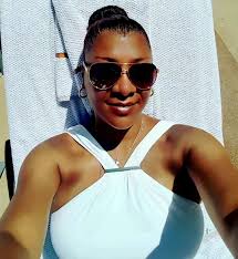 Tiffany Locklear (@mzztiff72)